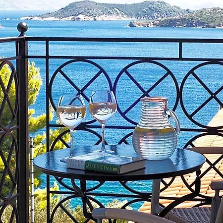 Fiorella Sea View Hotel Skiathos