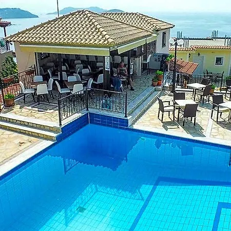 Fiorella Sea View Hotel 4*