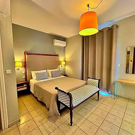 Fiorella Sea View Hotel